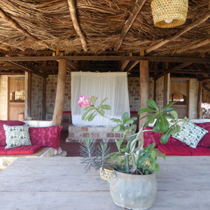 old-farm-house-03-300x300